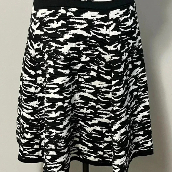 Milly Fit Flare Sleeveless Knit Dress - Picture 10 of 15